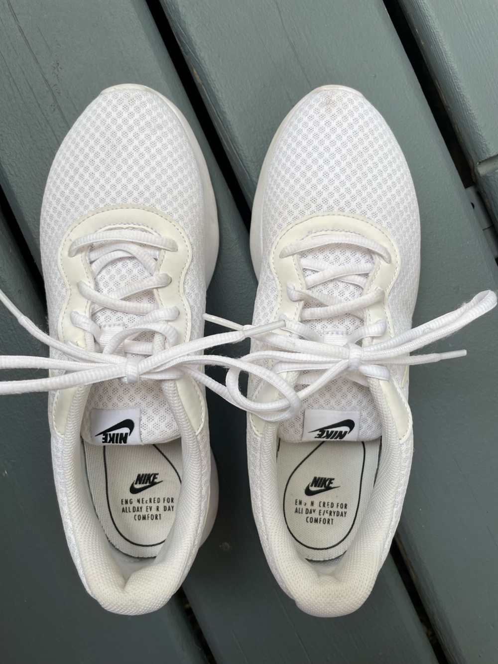 Nike Women’s White Mesh Athletic Sneakers